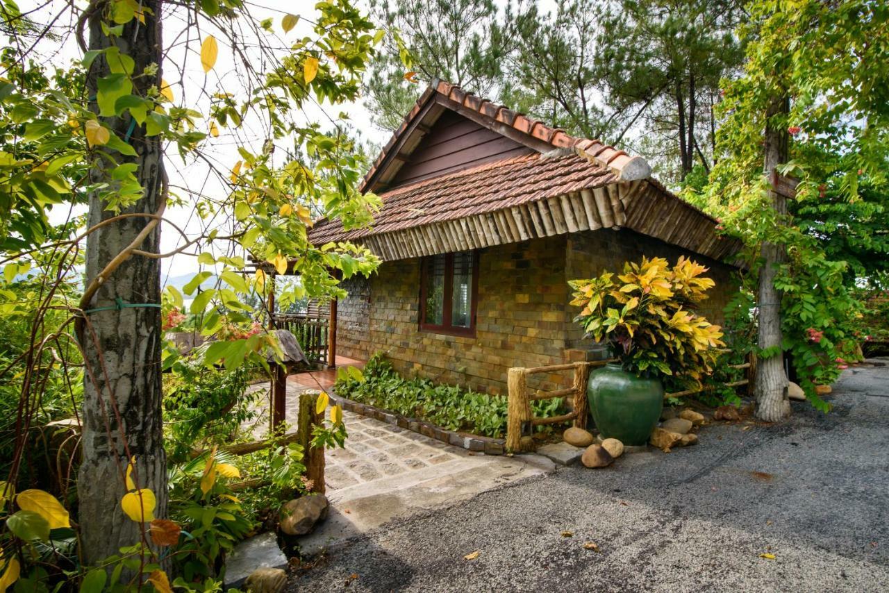 Sankofa Village Hill Resort & Spa Hue Exterior foto